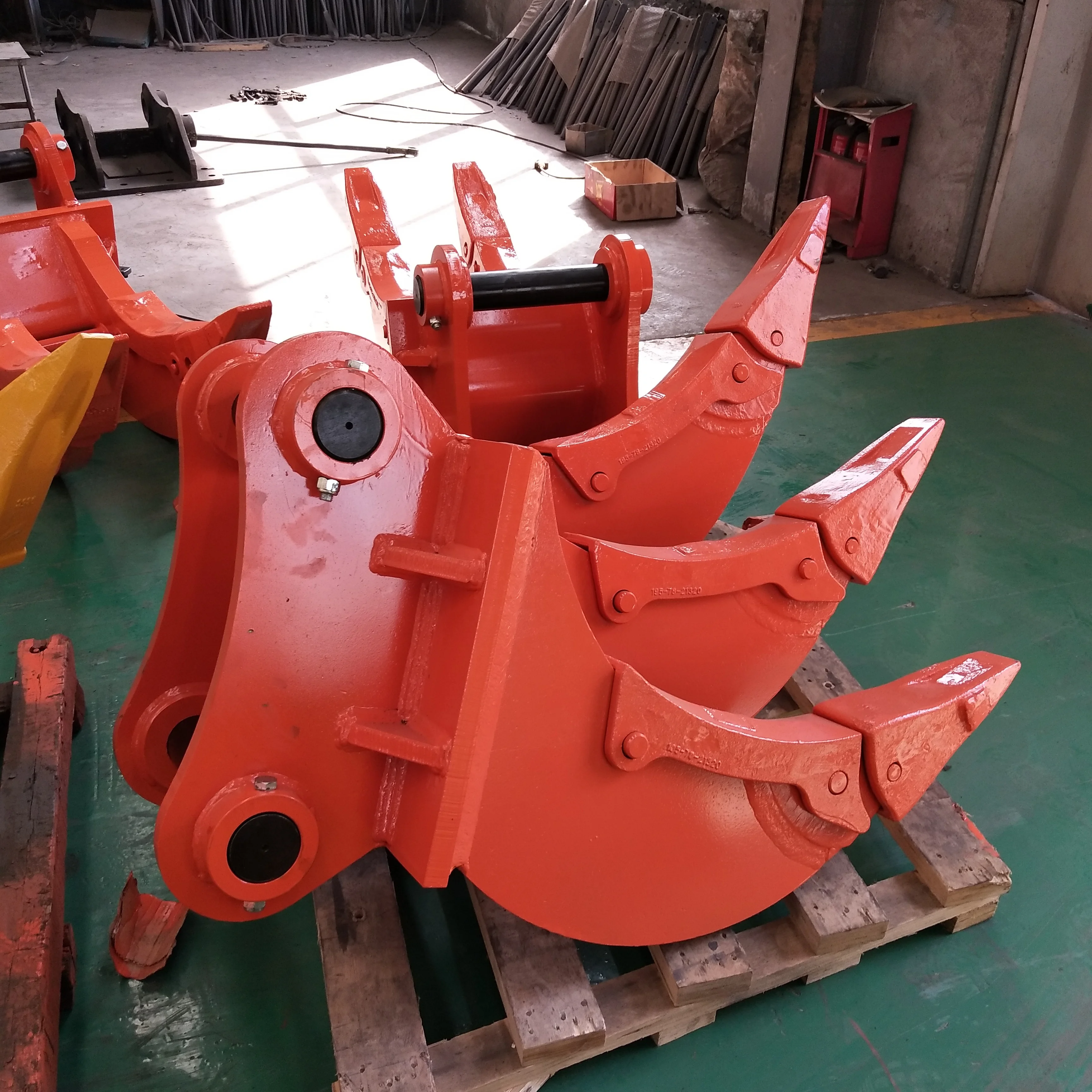 20ton High Quality Excavator Trident Ripper