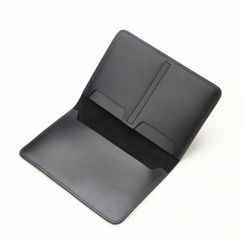 Бумажник для паспорта из натуральной кожи хорошего качества от