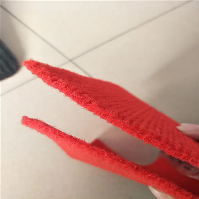 Cheap PP and PE Polyester Ribbed Exhibition Carpet with latex