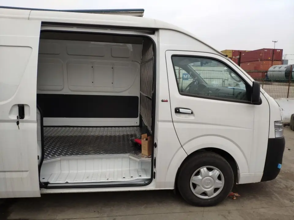 2019 New Foton mini cargo Van Commins brand diesel engine mini vehicle city cold chain fast transport car
