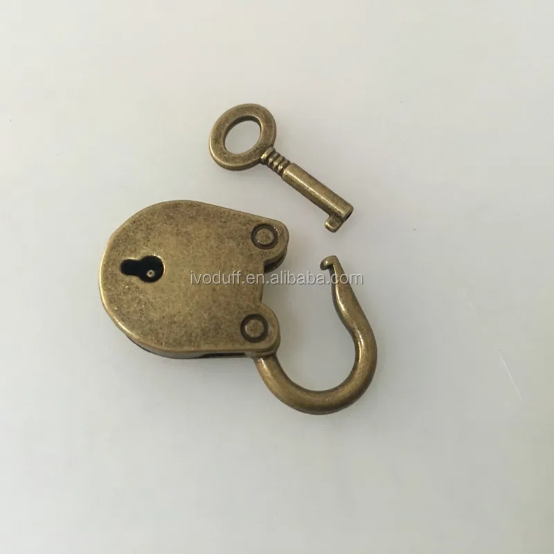 Round Padlock Ivoduff Cute Retro Vintage Diary Suitcase Bear Lock with Key Antique Bronze Padlock