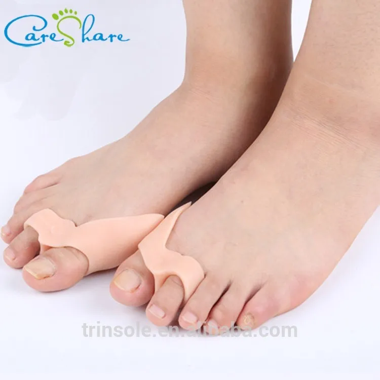 China manufacturer Silicone Toe Separator with Bunion Protector Sold