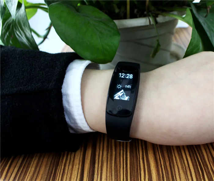 
Newest ID107 Plus Heart Rate Monitor Smart Activity Tracker 