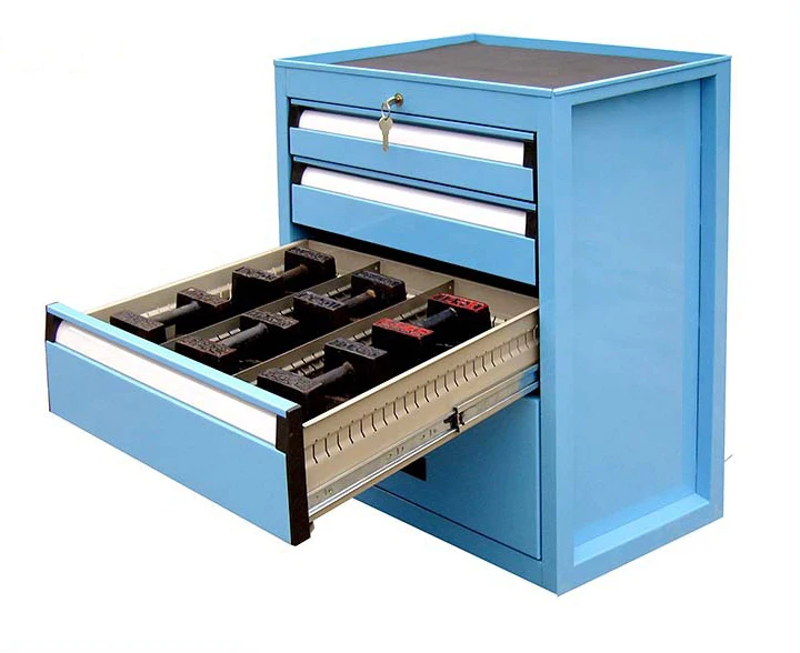 Гаражный металлический шкаф для хранения инструментов с работой