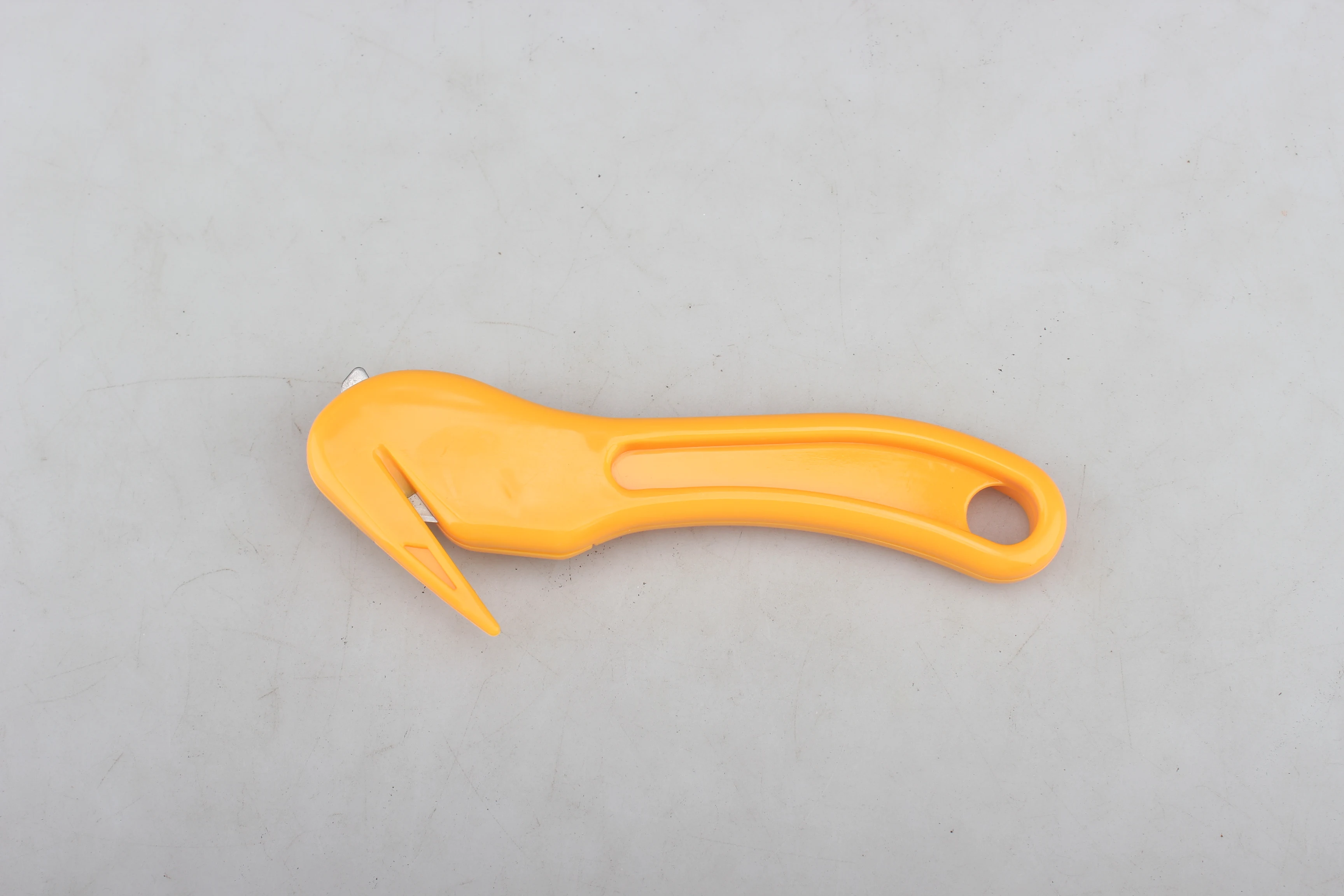 Cutting-off handy box film cutter knife