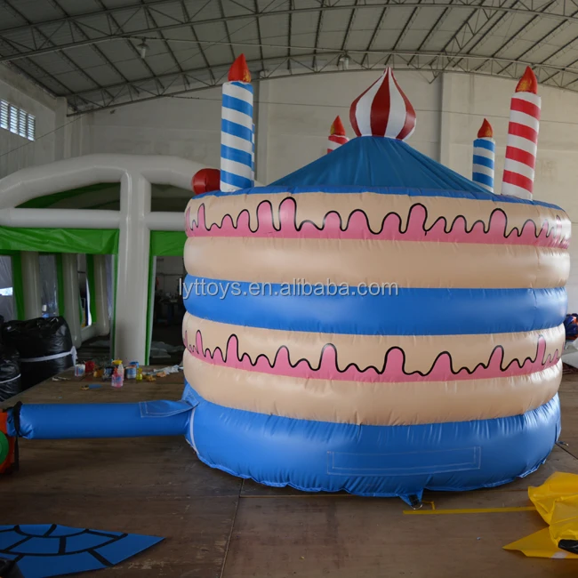 Best design popular inflatable birthday cake bounce house castle