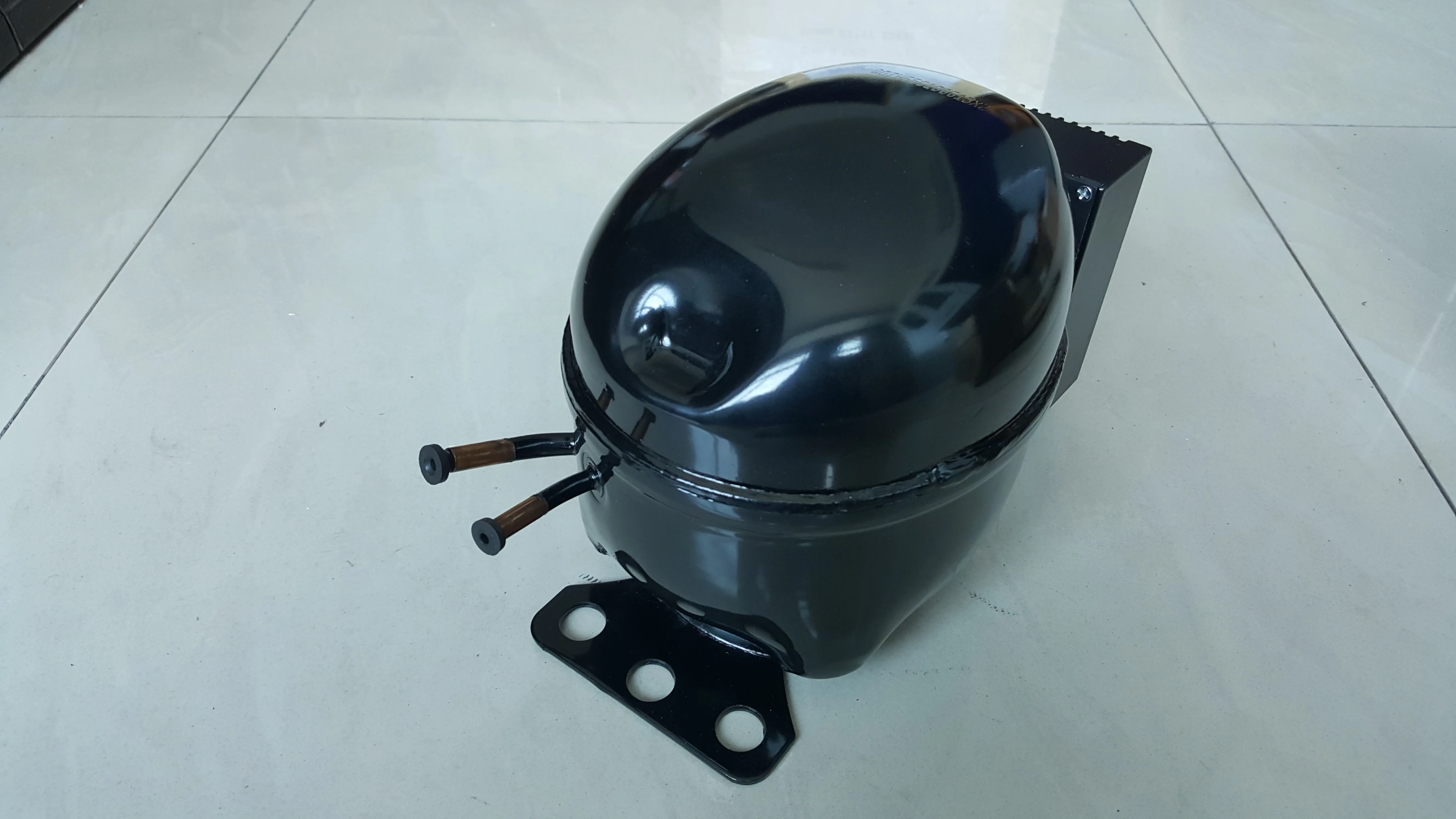 DC 12V Compressor, DC 24V compressor, R134A/R600A