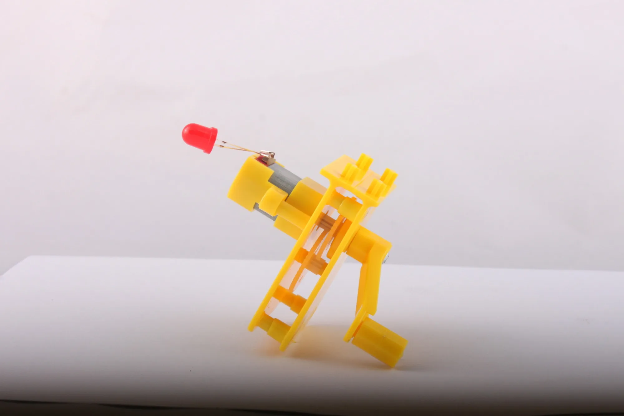 Hot Selling Funny DIY Motor Hand generator Educational Toy Children Electronic Kit for kids