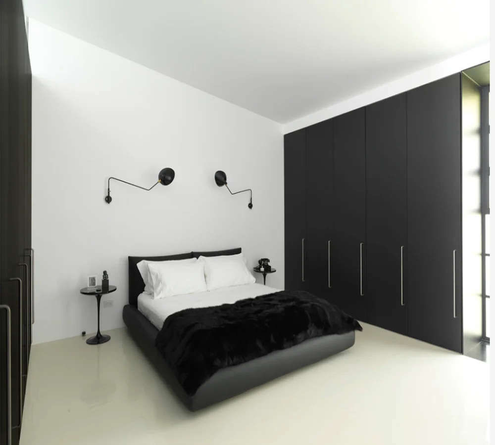 China custom high glossy white bedroom wardrobe in low price