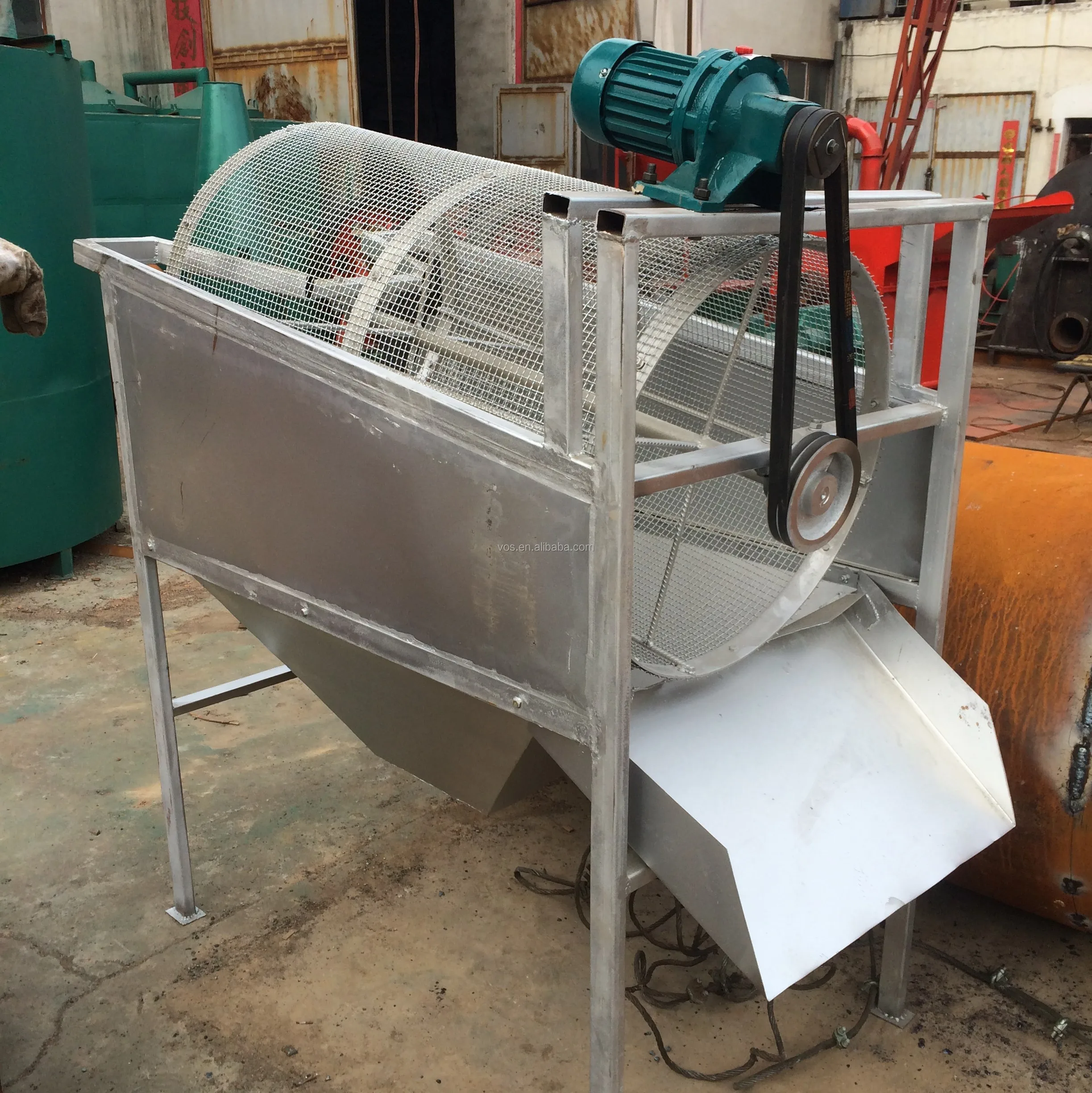 Little space occupy and high output sawdust sieving machine/wood sawdust sieve machine/drum trommel screen