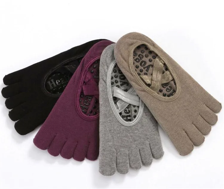 
Women Yoga Ballet Socks Anti-slip Five Fingers Backless Silicone 5 Toes Pilates Socks Gym Fitness Sports Cotton Socks 