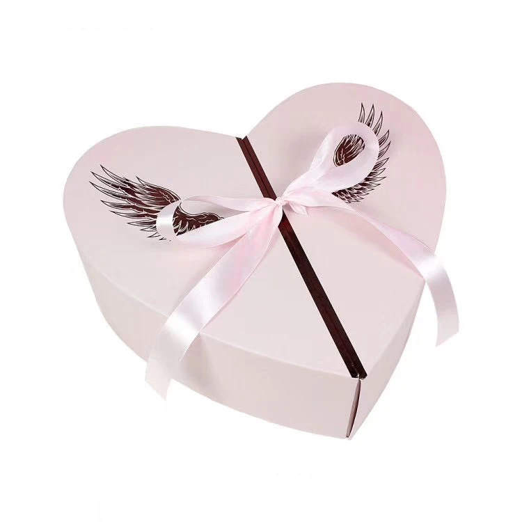 Luxury Custom logo printed gift cardboard doll packaging  Heart Shape box