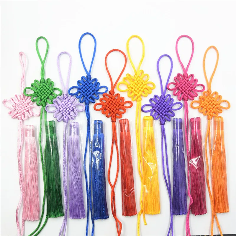 Handmade Chinese Knot Car Mirror Pendant Car Decorative Tassel OEM 100% Polyester Knitted Gold Tassel for Bookmarks Mini Tassels