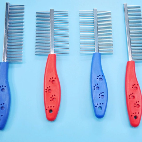 double sided pet grooming comb with plastic handle and dog paw print