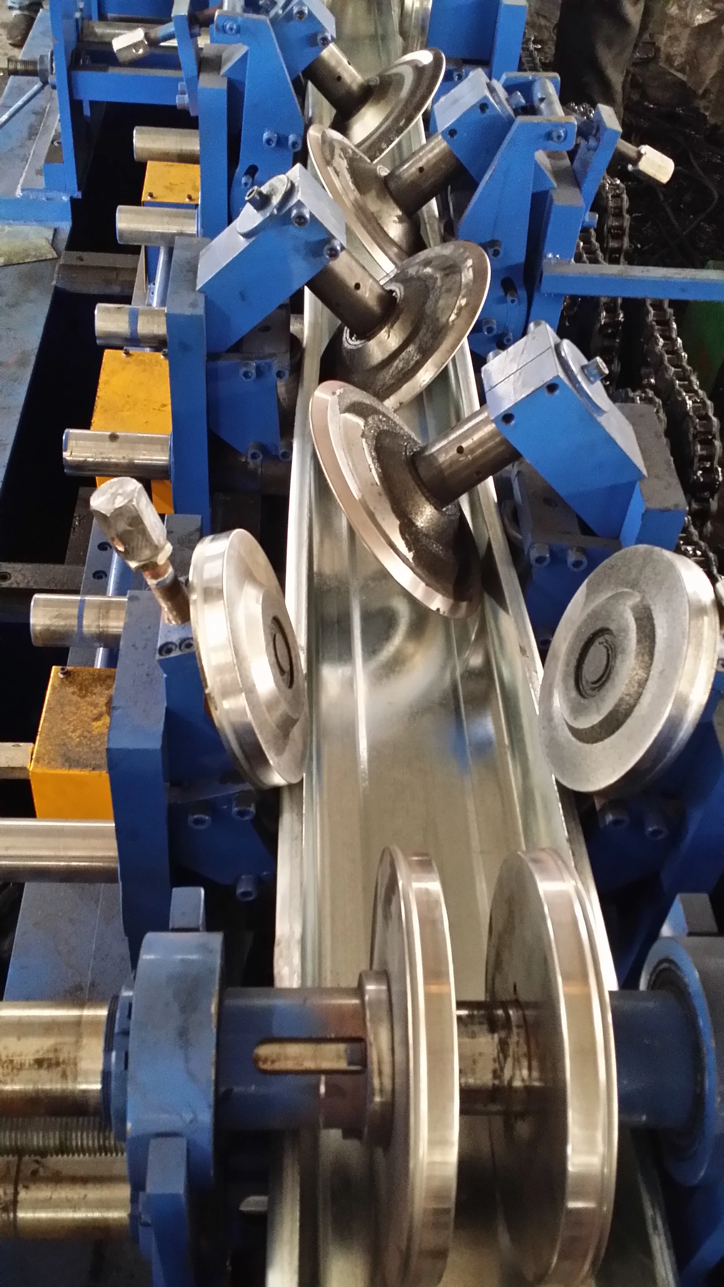 Hot Sale C Z Purlin Channel Roll Forming Machine