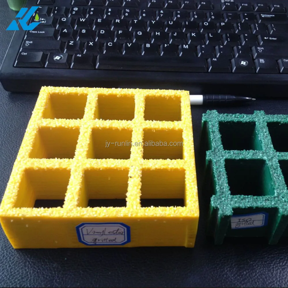 Anti Slip 2017 Top fined molded gritted surface frp fiberglass grating(china factory)
