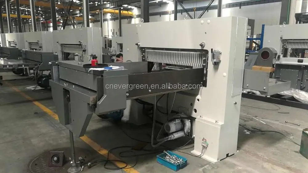 Computer program paper guillotine machine QZYK920CF (paper cutter)