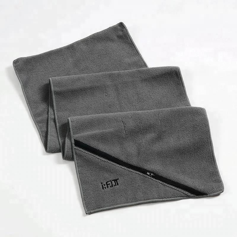China Supplier Microfiber Gym Towel With Zipper Pocket