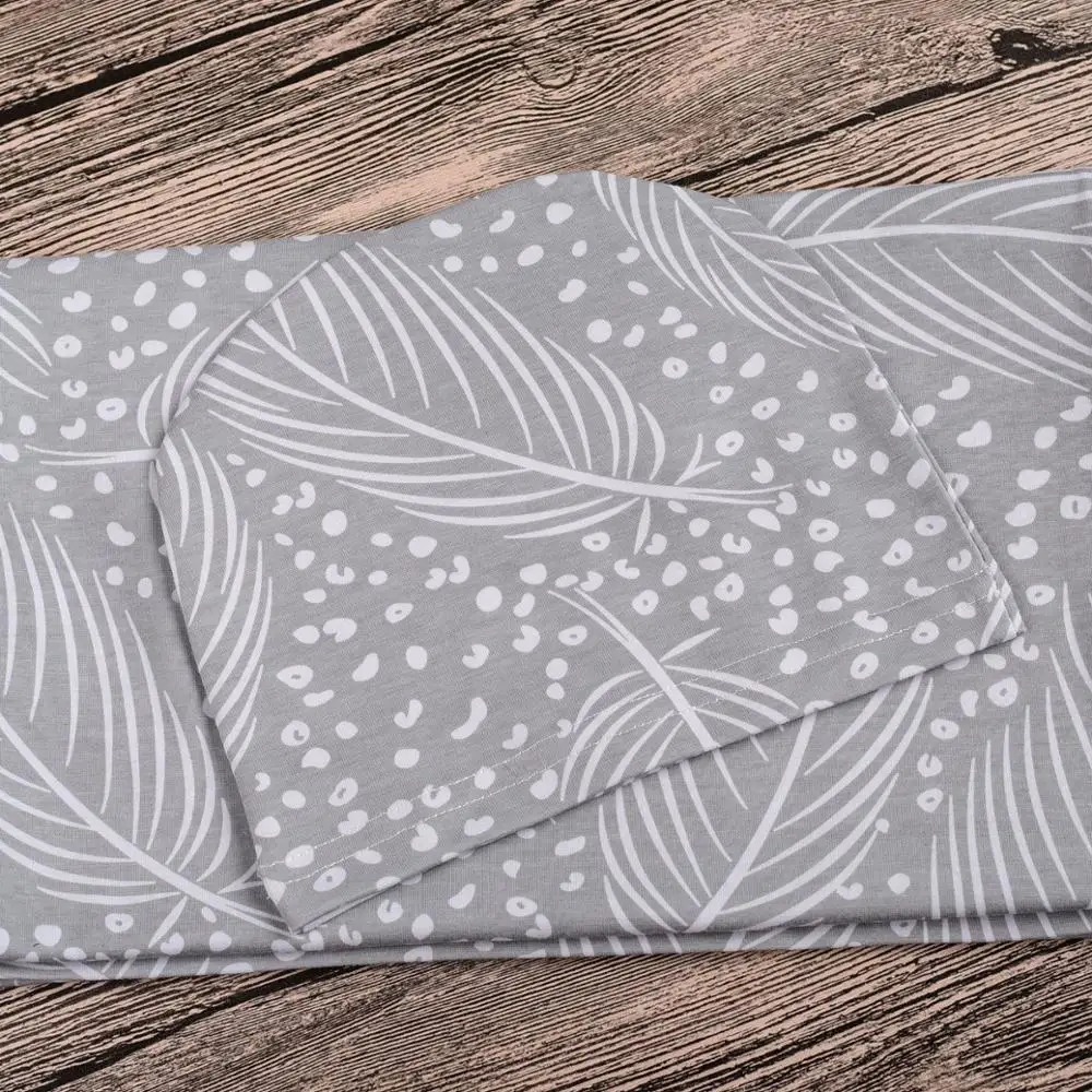 
Baby Snowman Leaf Print Sleeping Bags Set Euro America INS Infant Swaddles Baby Fish Print Thin Sleeping Bag + Hat 2 PCS Set 