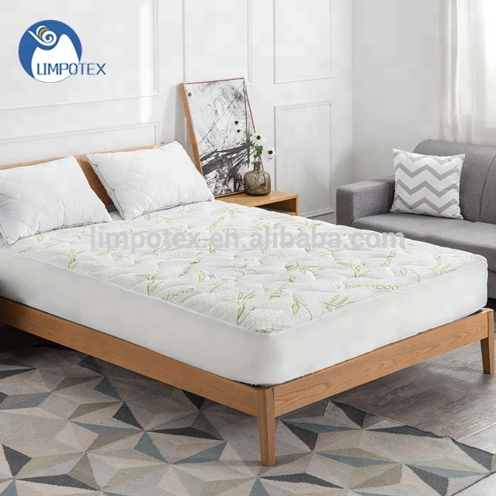 Bamboo fiber waterproof quilted mattress protector mattress pad for home