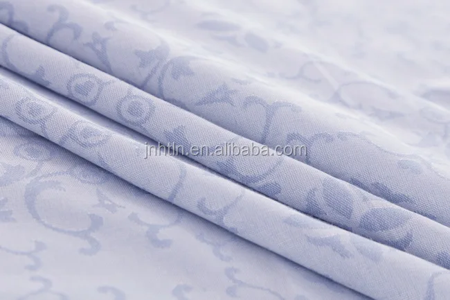 Изготовленная на заказ хлопчатобумажная полиэфирная пряжа окрашенная жаккардовая скатерть