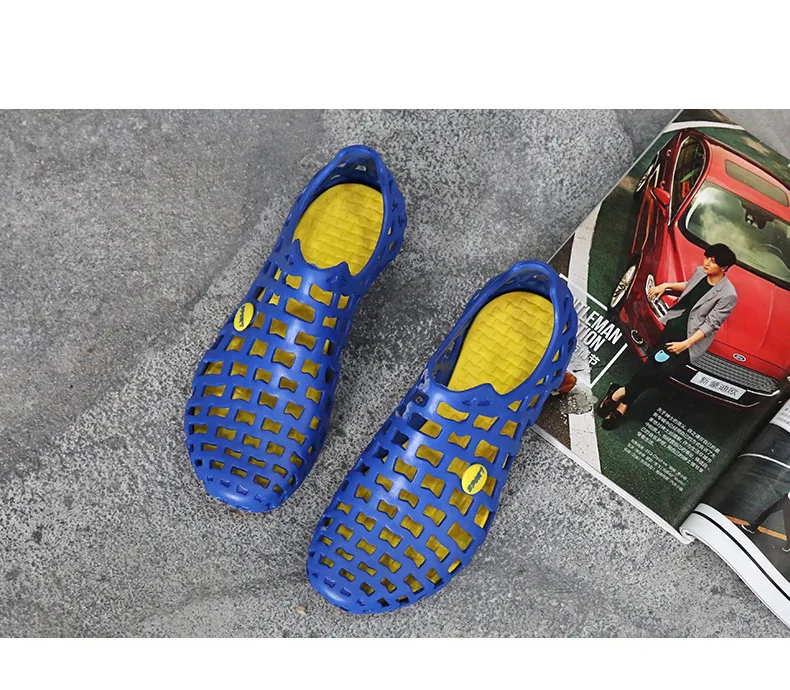 2019 Men and Women Aqua Shoes Outdoor Breathable Beach Shoes Lightweight Quick-drying Wading Shoes Sport Water Camping Sneakers