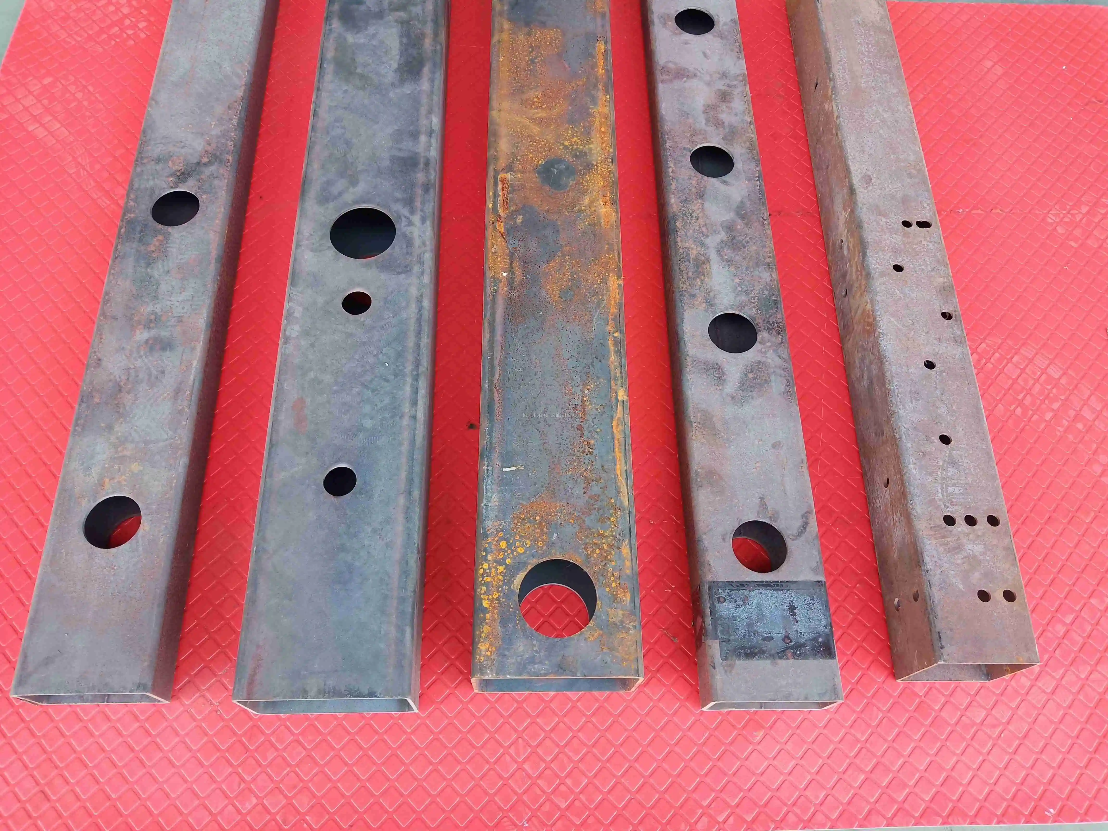 China LETIPTOP Brand CNC metal pipe punching machine