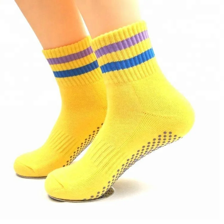 Hot Sell Unisex Half Terry Non Slip Yoga Grip Socks Wholesale