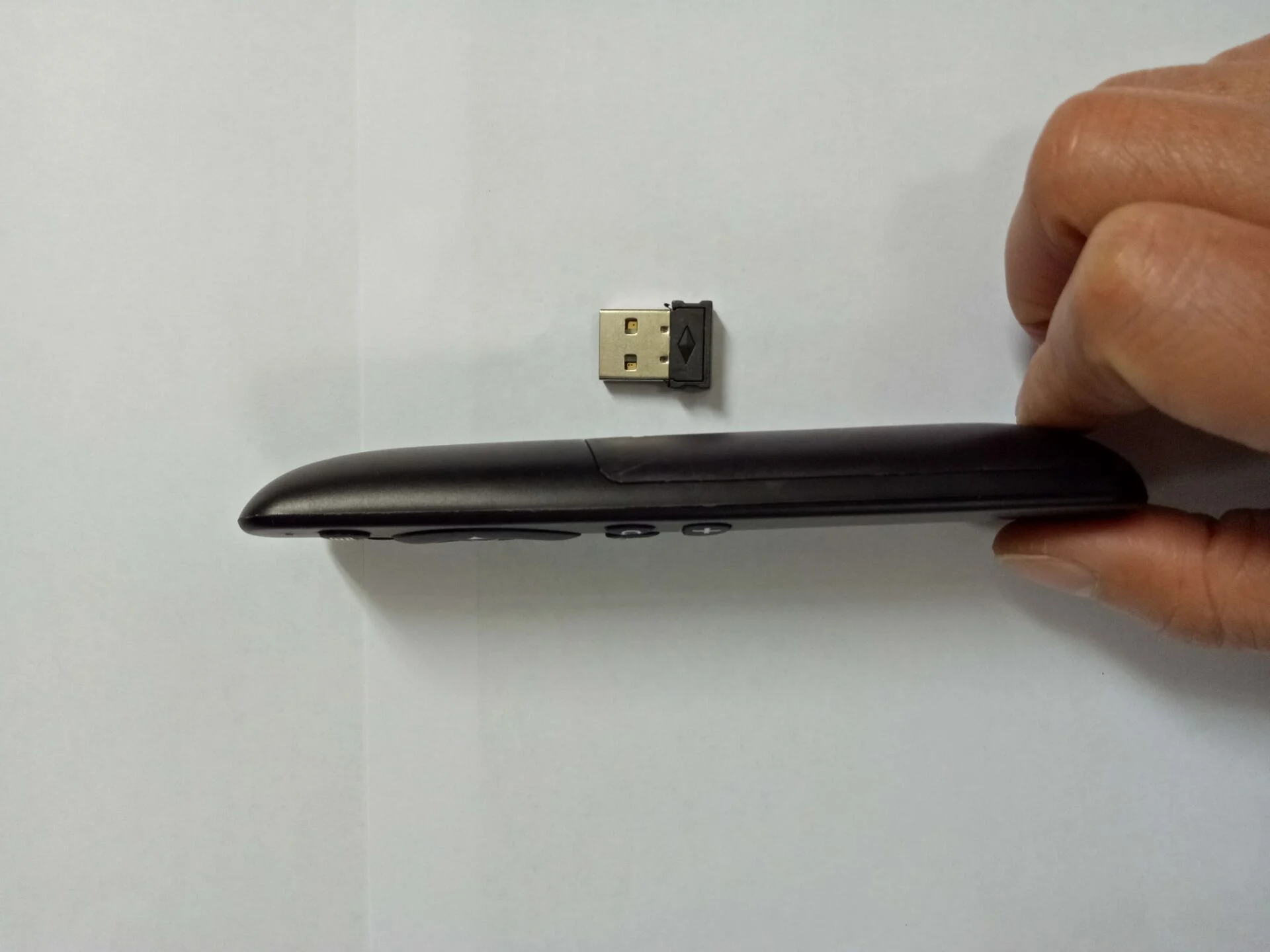 2.4Ghz rf fly air mouse smart tv controller, google voice input microphone control, blu  control remote