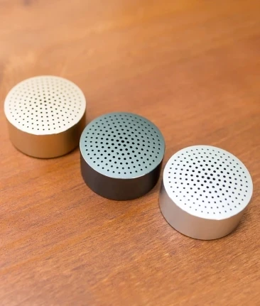 
Original Xiaomi Speaker MI Wireless Mini Portable Speaker Stereo Handsfree Music Square mini sound box speaker 