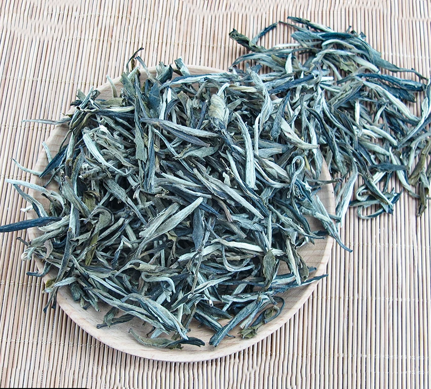 High qualtity Yunnan white tippy yellow buds white tea wholesale white tea