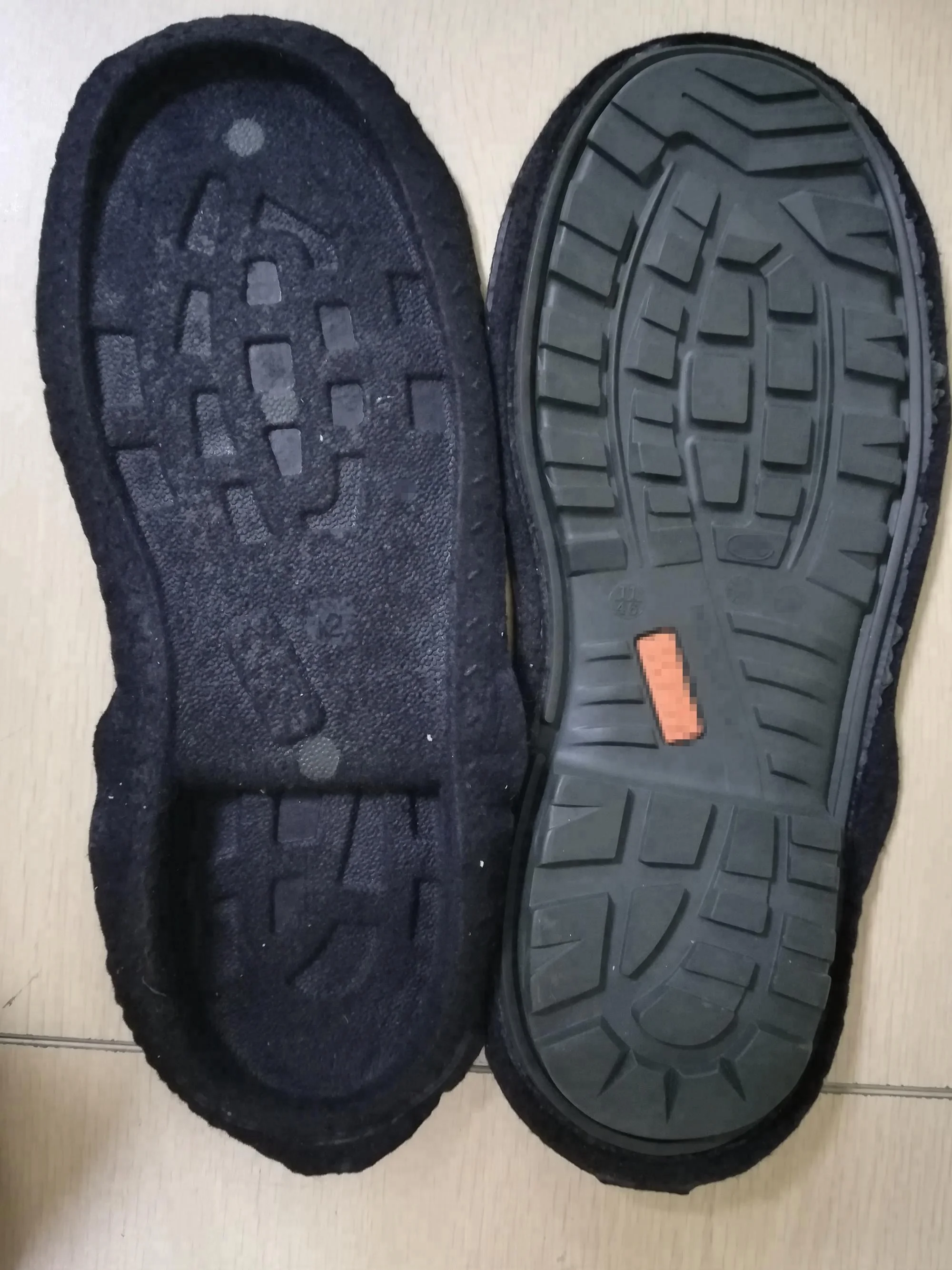 Oil Based Mold Release Agent for PU Dual Density Shoe Soles