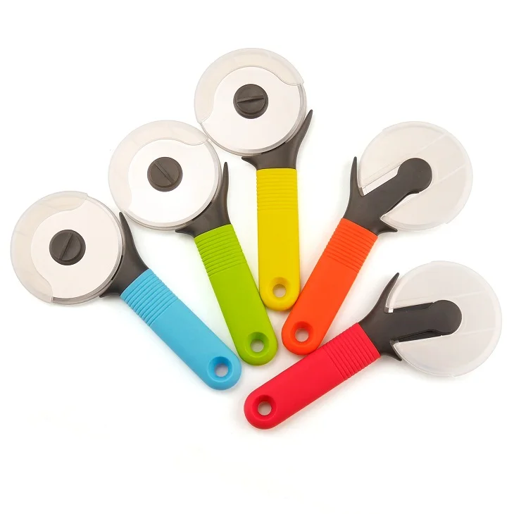Custom cutter pizza logo wholesale round pizza cutter wheel for pizza dough pies sandwiches waffles crepes pancakes lasagna