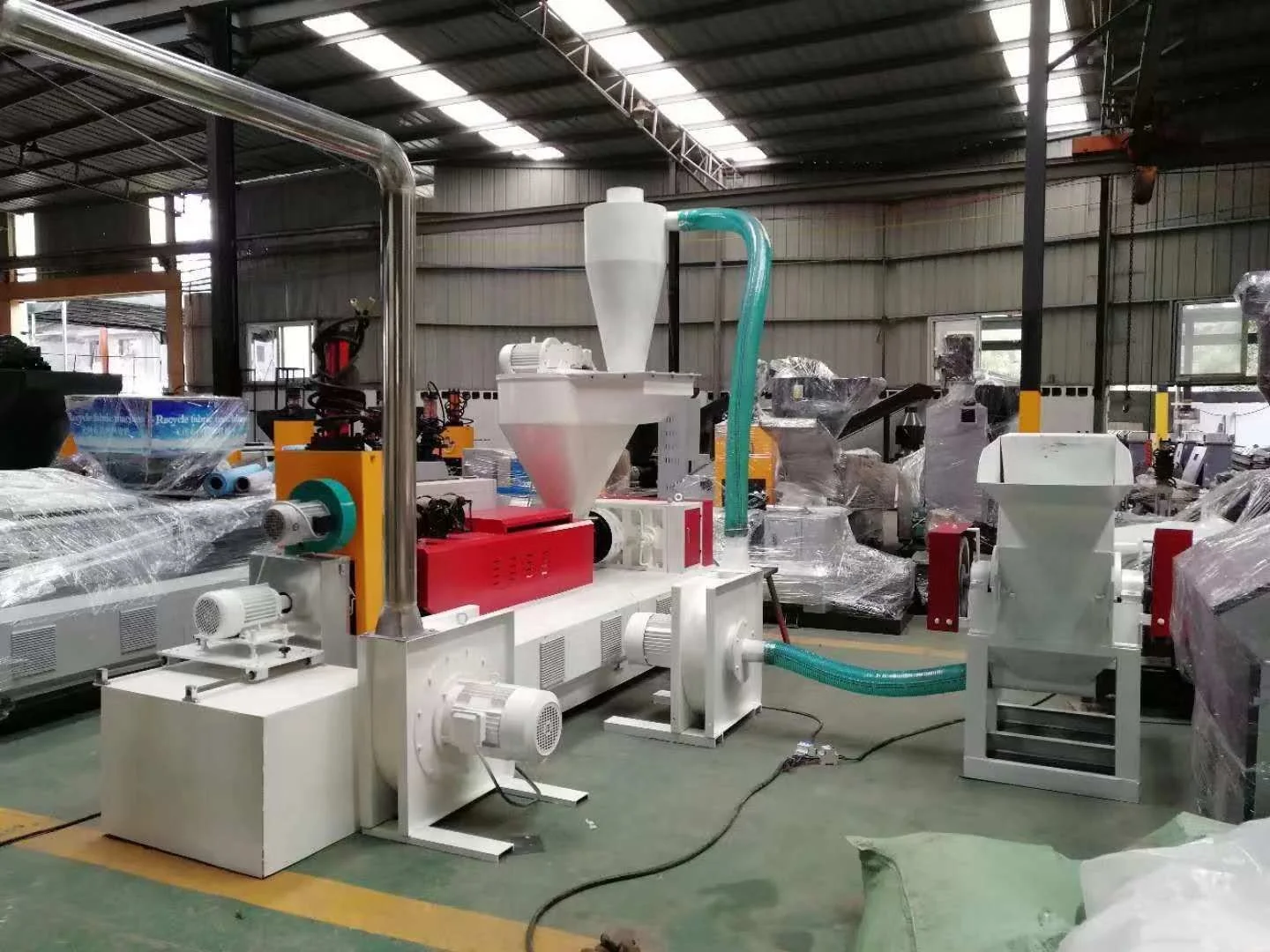 Single Two Stage PP PE ABS Small Cheap Granulator Plastic Recycling Pelletizing Machine Price