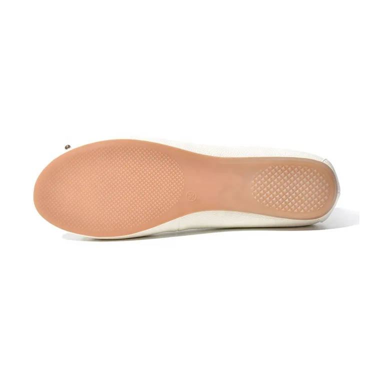 Guangzhou ballerine shoes women Women Round Toe Flat Leather Ballet Dance Shoes