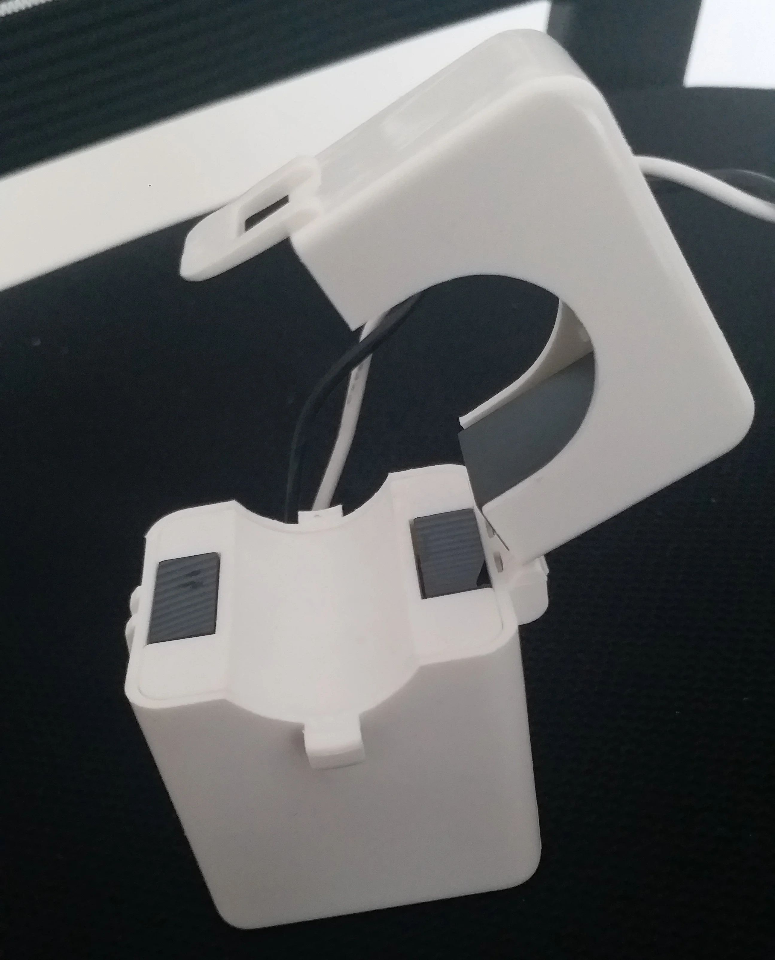 Input 5,10,30,50,75,100,150,200A-1500A split core current transformer with 10mm-70mm window size