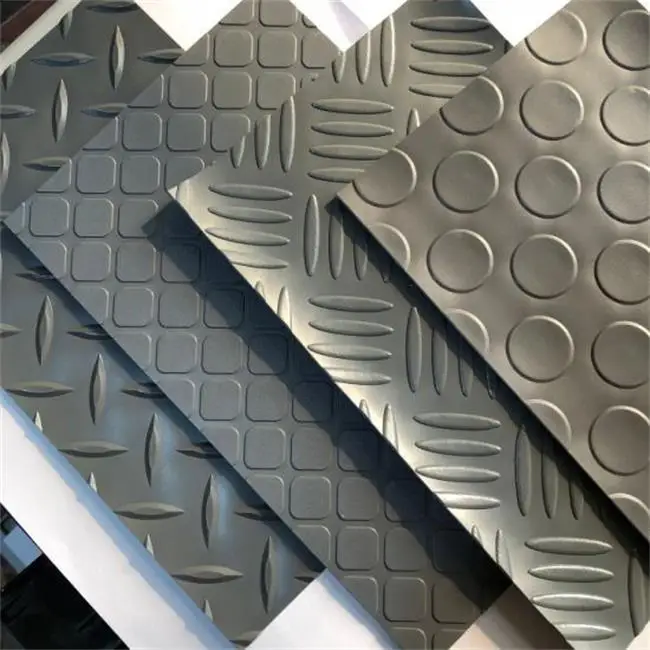 High Quality  2.0mm PVC Plastic flooring anti slip mats rolls for car floor mat puzzle mat PVC Diamond Tread Garage Flooring