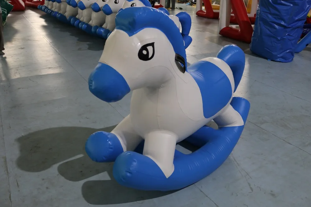 Популярная игрушка для верховой езды лошадка-качалка надувной пони в рекламе