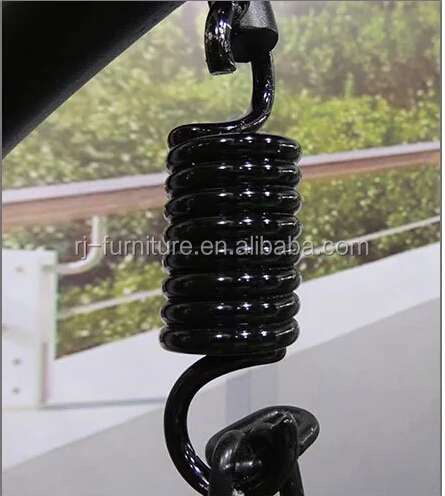 2013 New arrival synthetic rattan swing chair/wicker egg chair/rattan hanging chair with steel frame