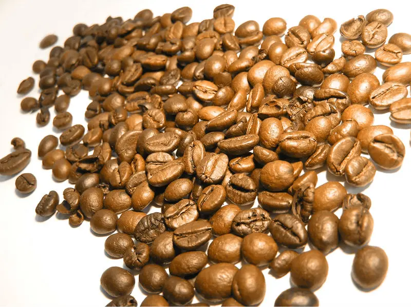  Кофейные зерна ро6 (экран № 16) и ро7 18) премиум-класса Thai жареные Robusta