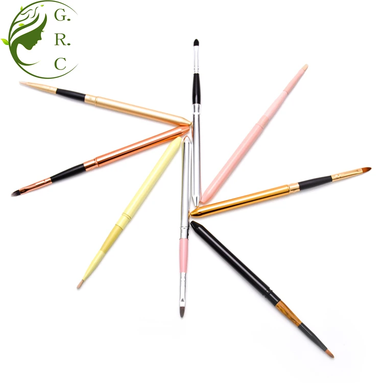 A New Retractable Lip Gloss Applicator Makeup Brush Private Label Eye Liner Cosmetic Brush Mini Travel Metal  Lip Brush With Cap