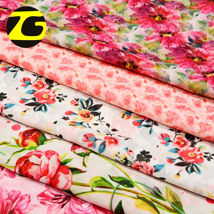 
2018 Hot selling good touch wholesale digital floral print silk chiffon fabric 