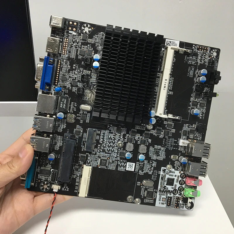 X86 Low price industrial Mini pc computer Mini ITX fanless J3160 processor laptop Motherboard for desktop