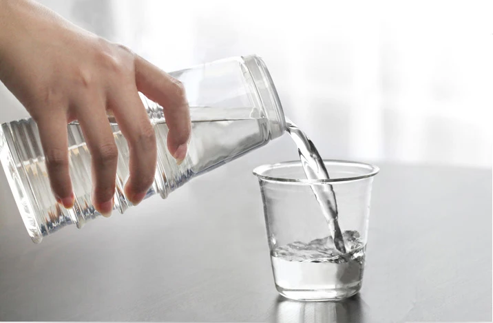 hand made fancy clear glass bottle 1000ml / glass carafe /glass jugs