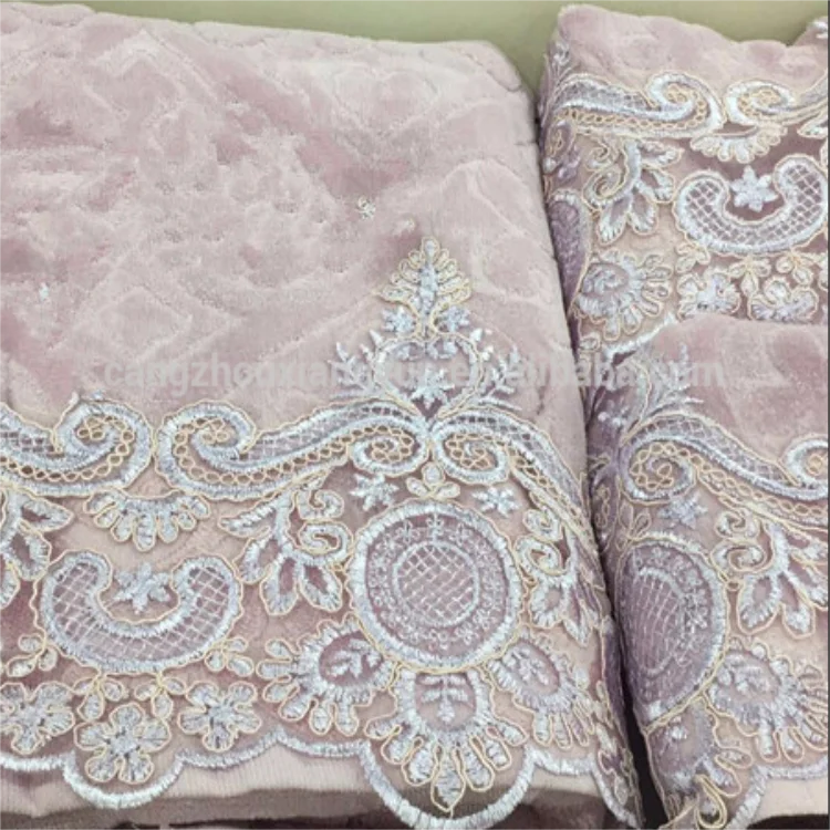 China Factory Embroidery Lace  Muslim Hand Towel And Bath Towel Sets