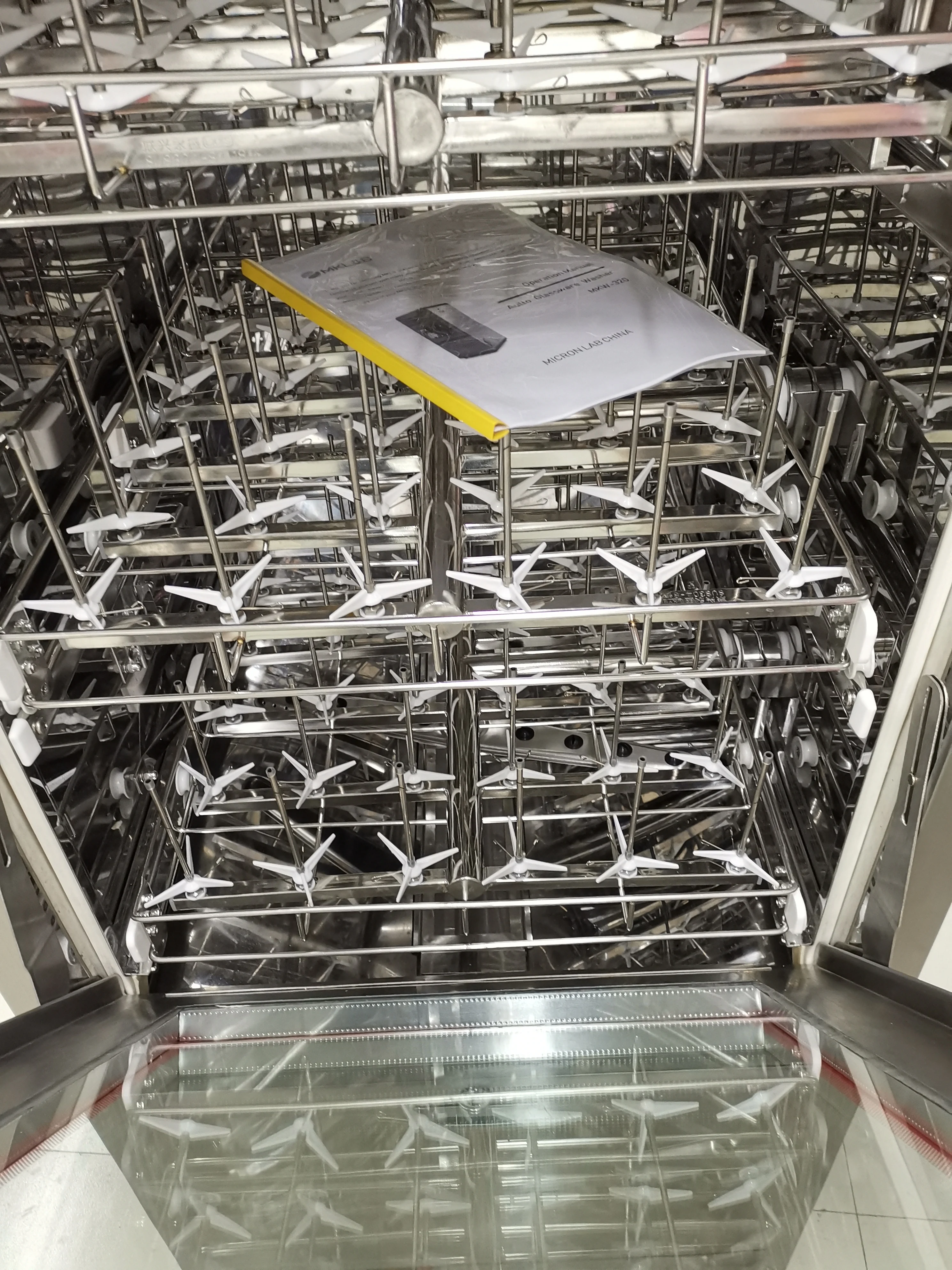 
Fully Automatic Washer Disinfector, Laboratory Glassware Washer, 320L Standard model with 3pcs IR36, 