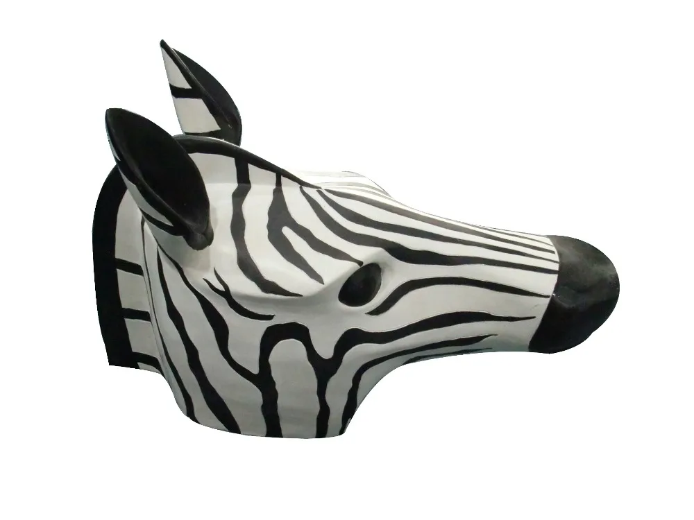 
diy-ze bra-polyresin figurines black and white wood horse craft decoration supplier 
