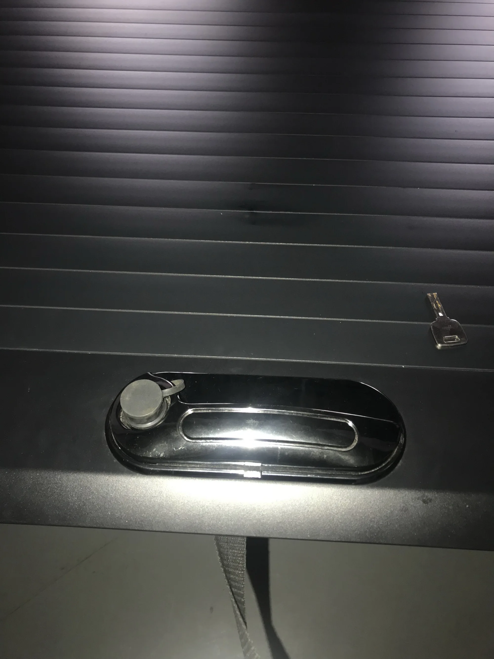 
4x4 double cab f150 pick up box/roller lid cover 