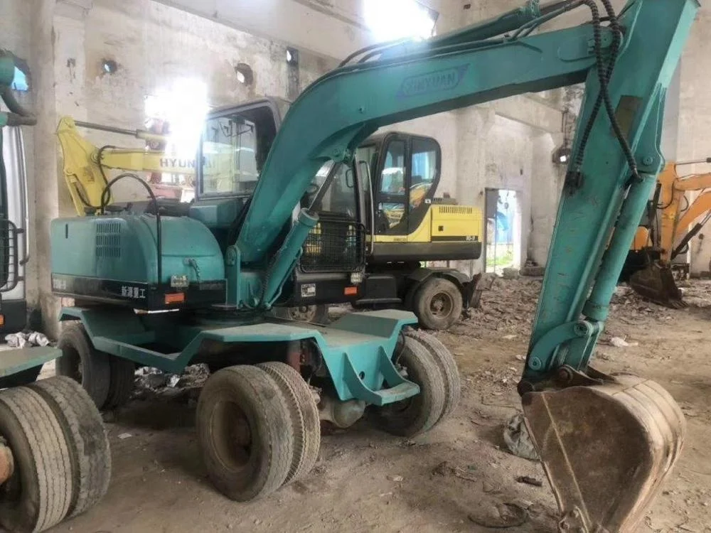 WHEEL EXCAVATOR XINYUAN 75W-9  USED  GOOD PERFORMANCE AND CHEAP