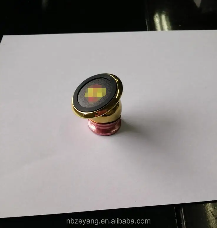 Магнитный автомобиль установлен мобильный телефон поддержки